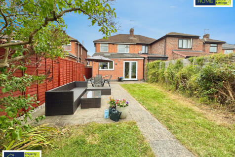 14 Deancourt Road, Leicester, LE2 6GH