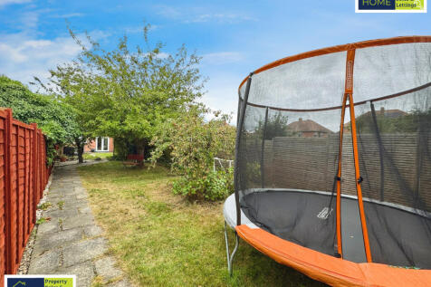 14 Deancourt Road, Leicester, LE2 6GH