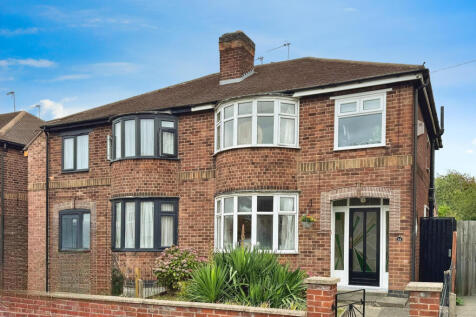14 Deancourt Road, Leicester, LE2 6GH