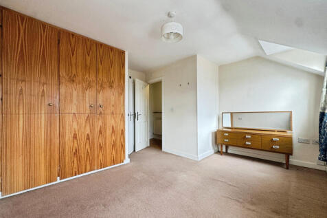 28 Lathkill Street, Market Harborough, LE16 9EY