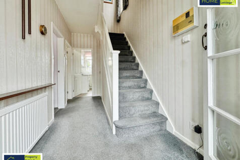 53 Lamborne Road, Leicester, LE2 6HQ