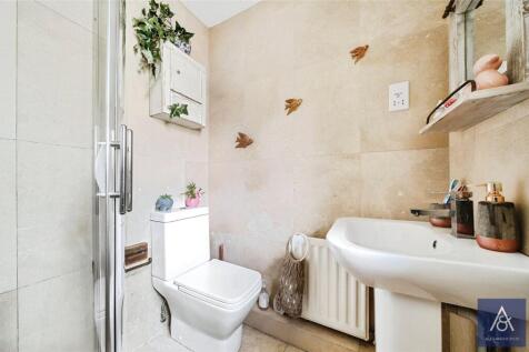 En-Suite Shower