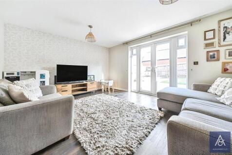 Living /Dining Room