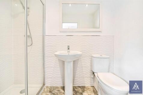 En-Suite Shower