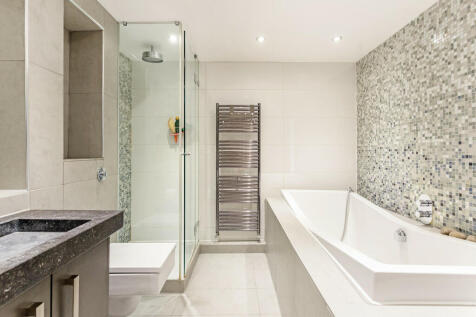 Flat 28 288639 (1...