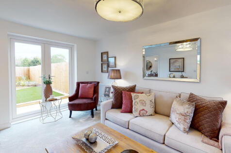 3-bed Fairway lounge French doors
