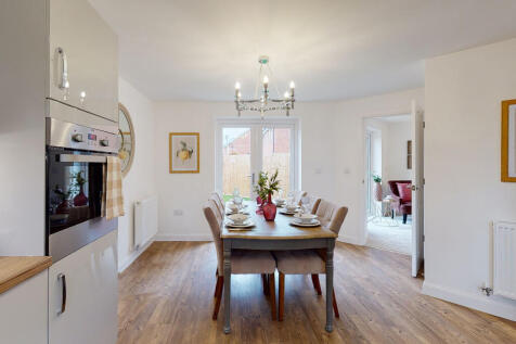 3-bed Fairway dining room