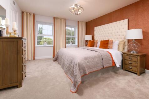 Chelworth main bedroom