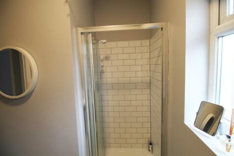 Shower.jpg