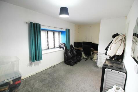 Bedroom 2.jpg