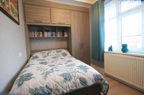 Bedroom3.jpg