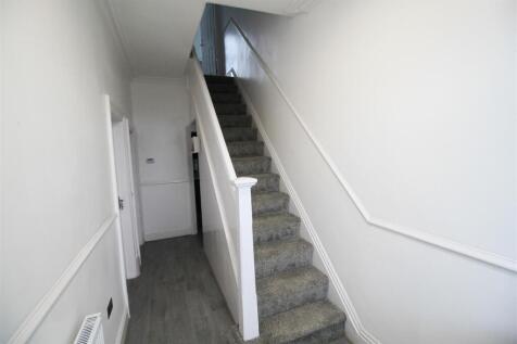 Hallway.jpg