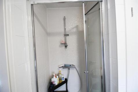 Shower.jpg