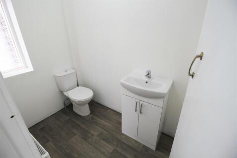 Downstairs Lavatory.jpg