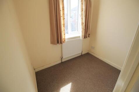 Bedroom 3.jpg