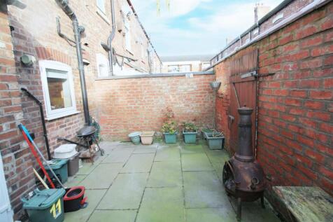 rear yard.jpg