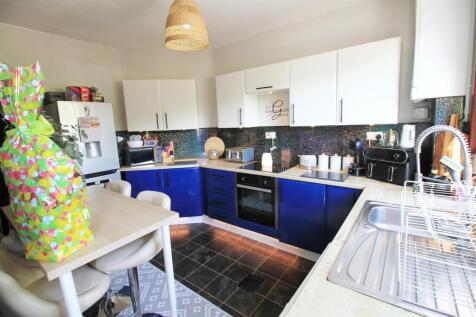 Kitchen..jpg