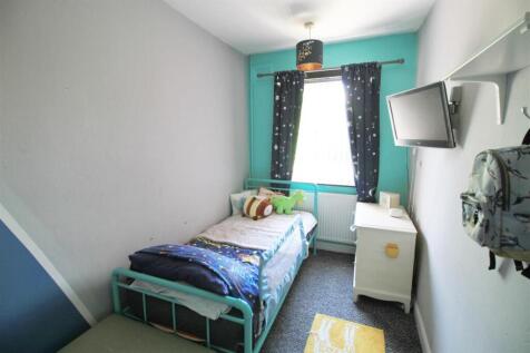 Bedroom.jpg