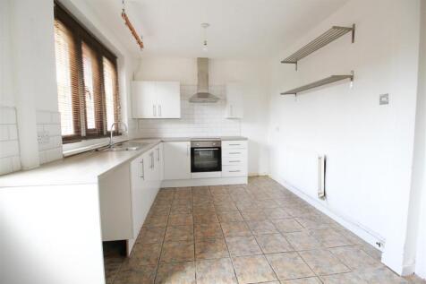 Kitchen..jpg