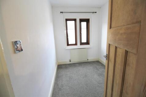 Bedroom ...jpg