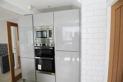 Kitchen..jpg