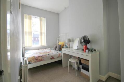 Bedroom 2.jpg