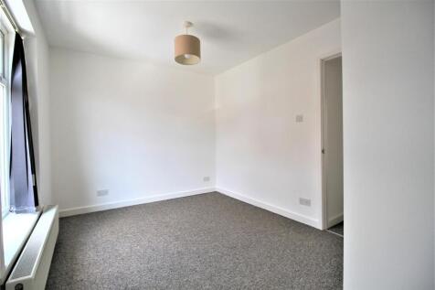 Bedroom1..jpg