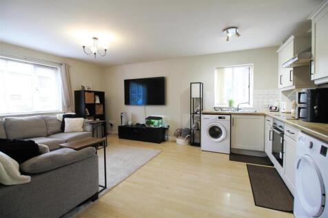 Living area.jpg