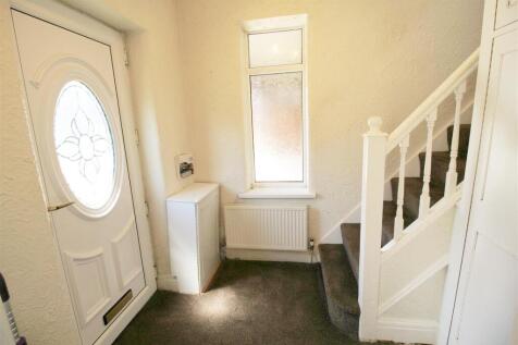 Entrance hall.jpg