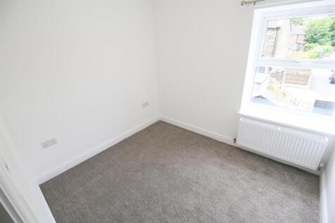 Bedroom...jpg