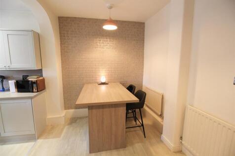Dining area.jpg