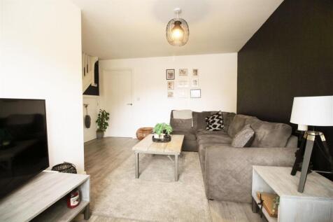 Lounge..jpg