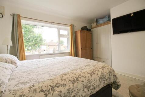 Bedroom1.jpg