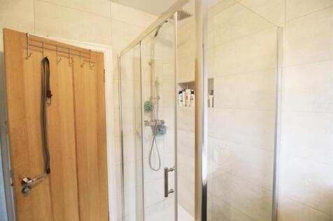 Shower.jpg