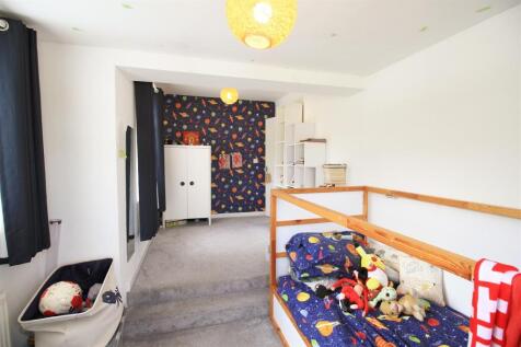 Bedroom 3.jpg