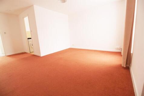 Living area.jpg