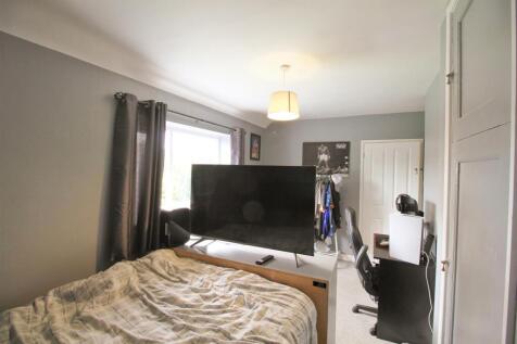 Bedroom3.jpg