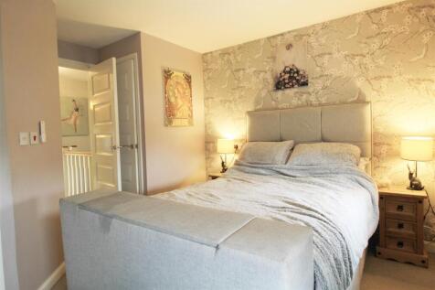 Bedroom1.jpg