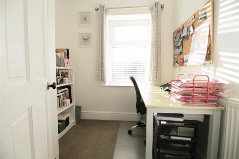 Bedroom 2.jpg