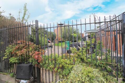 Communal garden.jpg