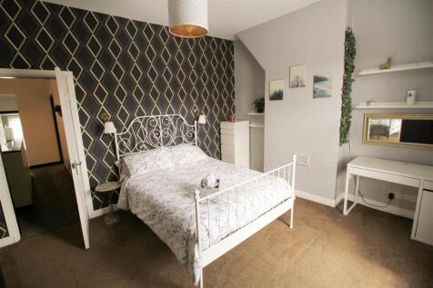 Bedroom 2.jpg