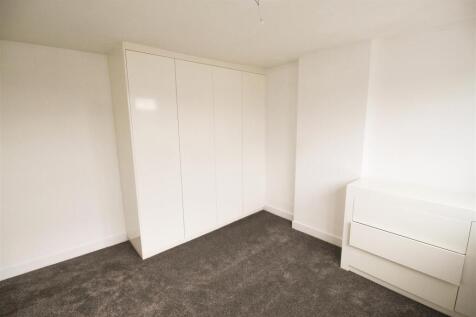 Bedroom2.jpg