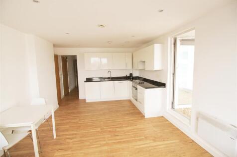 Kitchen Area.jpg