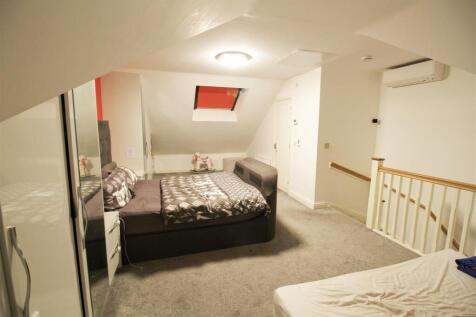 Bedroom4.jpg