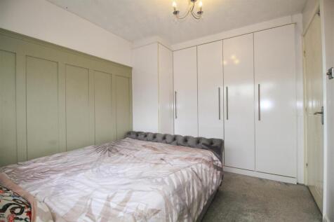 Bedroom2.jpg