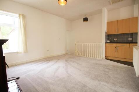 Living area.jpg