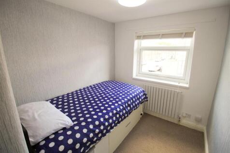 Bedroom 3.jpg