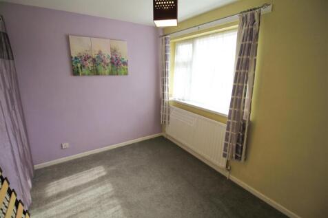 Bedroom..jpg