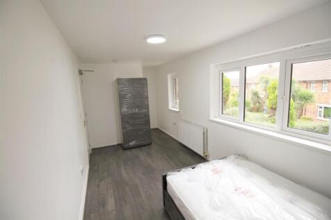 Room 4.jpg