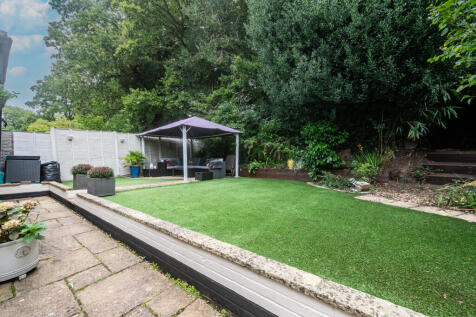 53TudorDrive-4_newsky